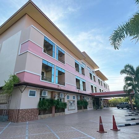 Sk Resort Pattaya Bang Lamung Exterior photo